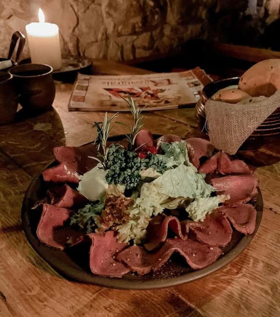 Riga: Pub Crawl for 50+ with Folk Clubs & Authentic Bars - Starting with Riga’s folk music side
