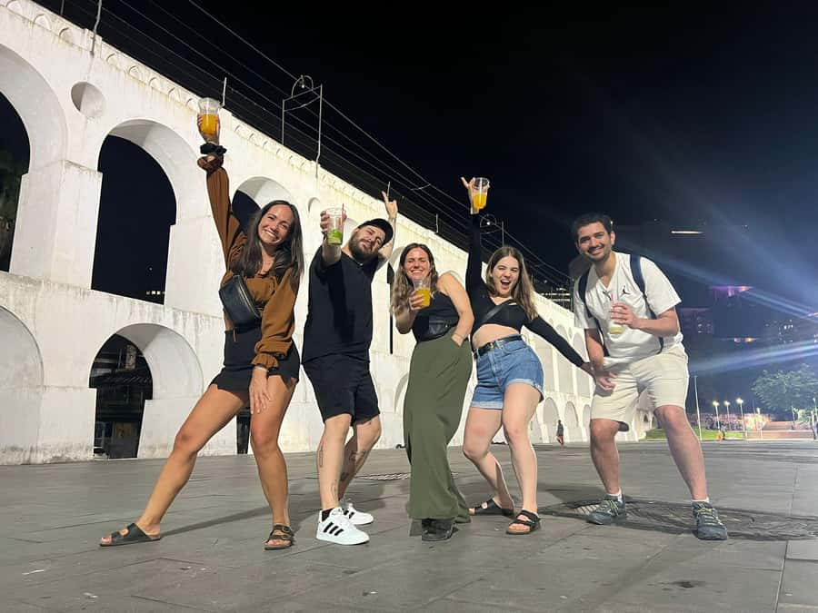 Rio: Pub Crawl in Lapa with Cachaça Tasting and Live Samba - The final club: Brazilian funk, pop, and reggaeton