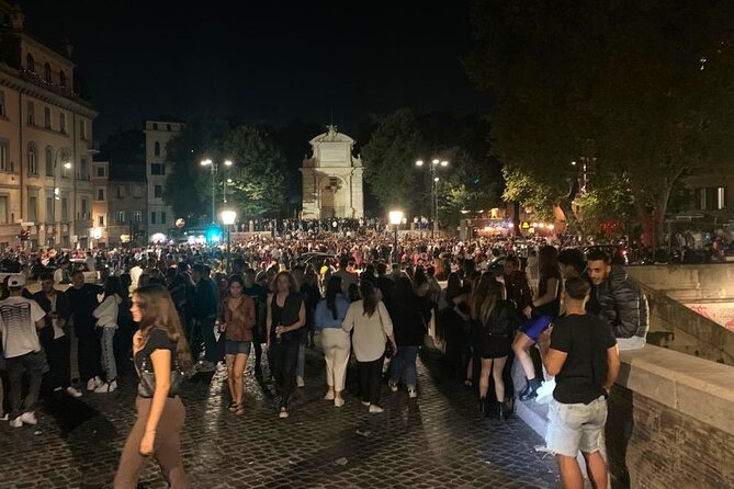 Rome Pub Crawl in the Old Town - What this Rome pub crawl is really offering