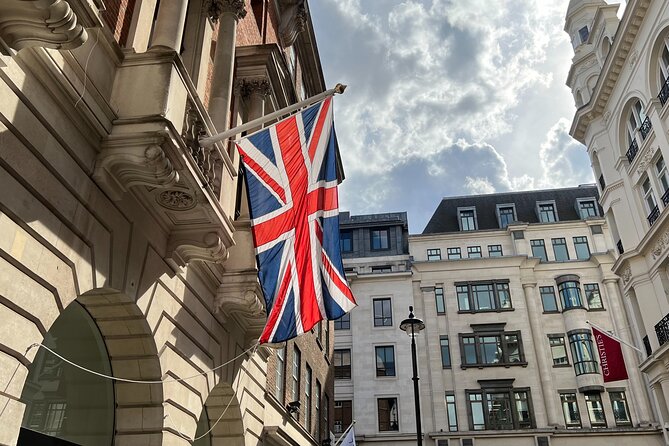 Royal Historic Pubs Walking Guided Tour in London - A good option for people who do not drink