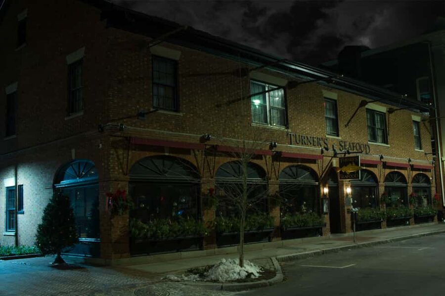 Salem: Boos and Brews Haunted Pub Crawl - Four pubs, four haunted places, and a flexible route