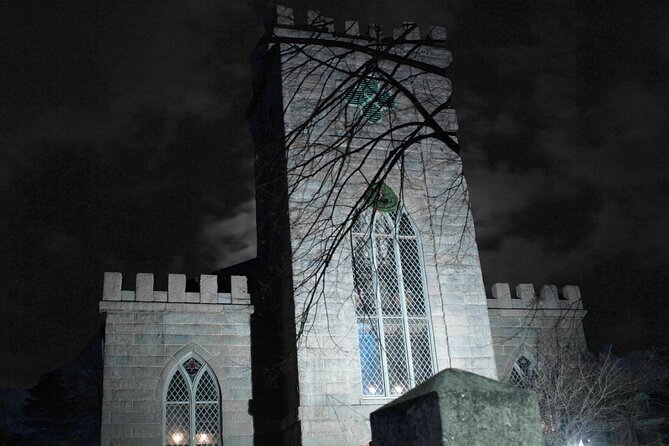 Salem Booze and Brews Haunted Pub Crawl by US Ghost Adventures - Joshua Ward House and Salem’s Darker Stories