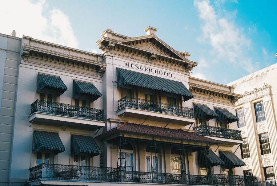 San Antonio: Guided Haunted Pub Crawl - Key points to know before you book