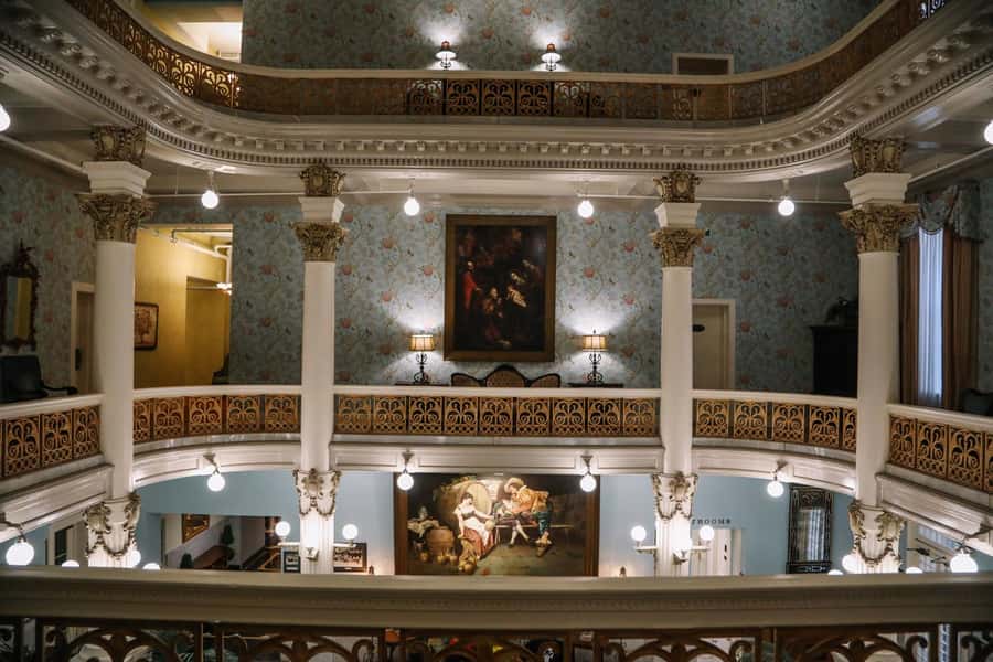 San Antonio: Spirits & Spirits Haunted Pub Crawl - The Menger Hotel and San Antonio’s older stories