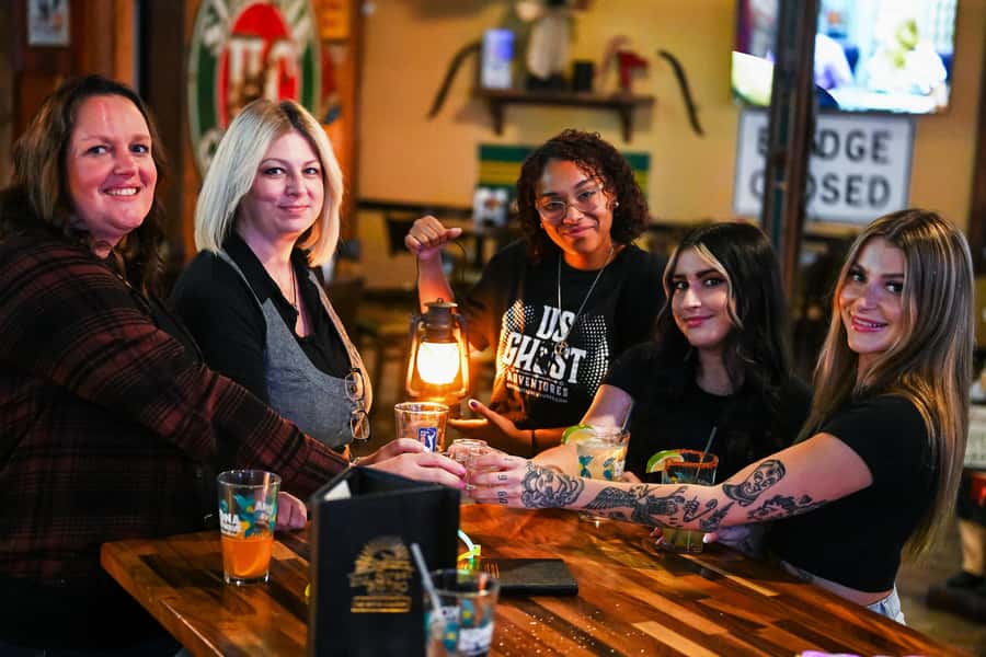 San Antonio: Spirits & Spirits Haunted Pub Crawl - Ending near the Majestic Theater