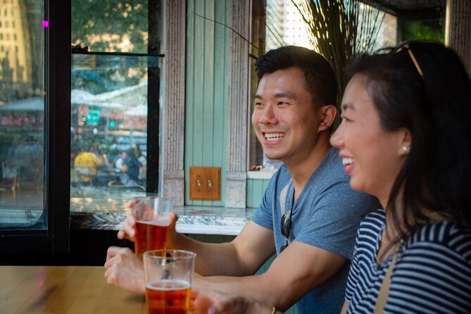 San Diego Small-Group Gaslamp History Tour Pub Crawl - History and Beer With Levi or Another Local Guide