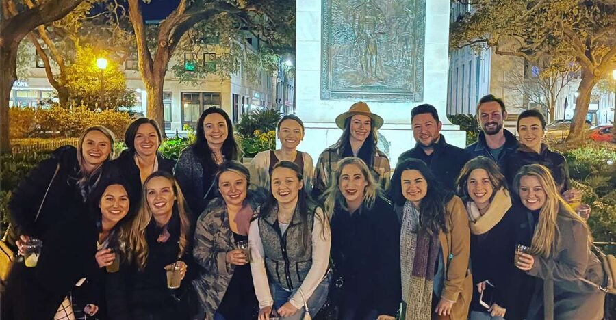 Savannah: Historical Pub Crawl Tour with Drinks Included - Savannah’s early story before the ghosts