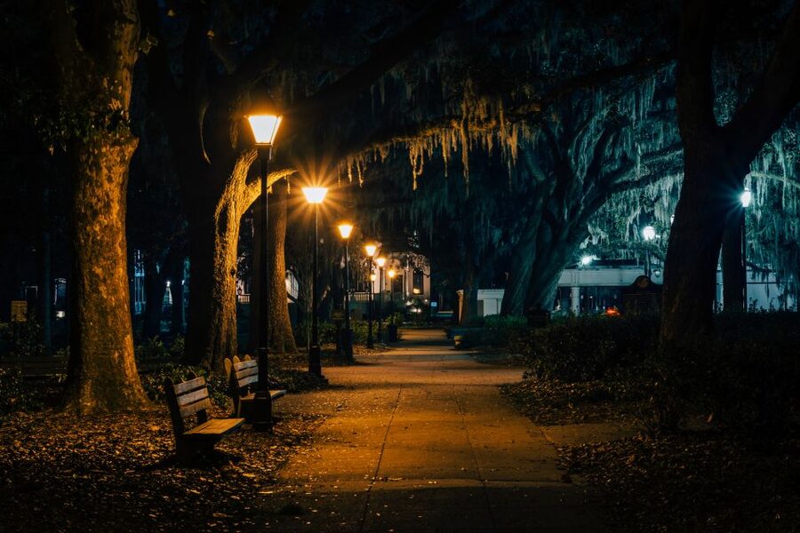 Savannah: True Crime Pub Crawl - Rain or shine in Savannah