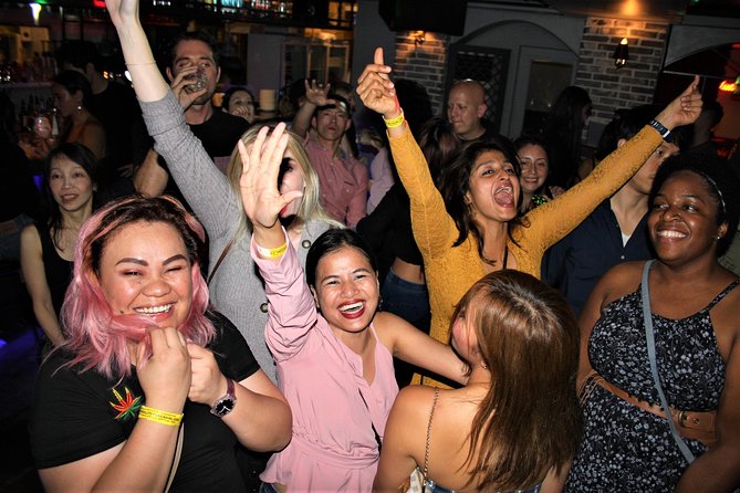 Seoul Pub Crawl by Absolute - Friday in Itaewon: a more international route