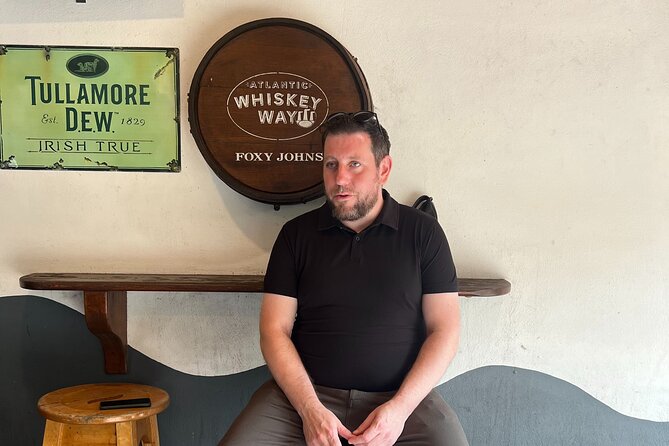 Shared Local Pubs Walking Tour in Dingle Ireland - The secret pub stop adds a welcome surprise
