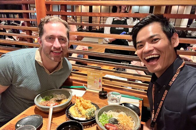 Shinjuku: Private Bar Hopping - A quiet pause at Hanazono Shrine