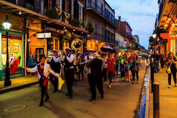 Sin and Tonic Pub Crawl in New Orleans - What the two-hour format really feels like