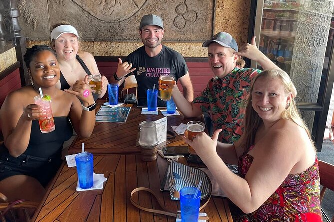 Sips & Secrets of Hawaii Pub Crawl - Stop four: ending with room to linger