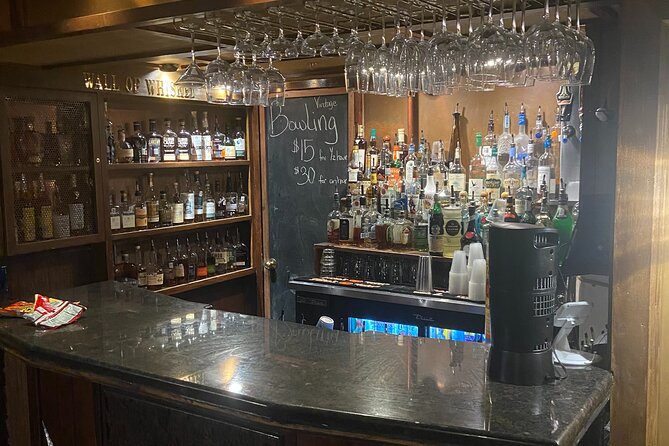 Small Group Pub Walk Tour in Austin with Professional Guide - Start at Speakeasy Tavern on Congress Avenue