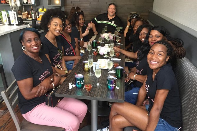 Southern Flavors Food, Pub Crawl, and History Walking Tour - River Street and the changing route