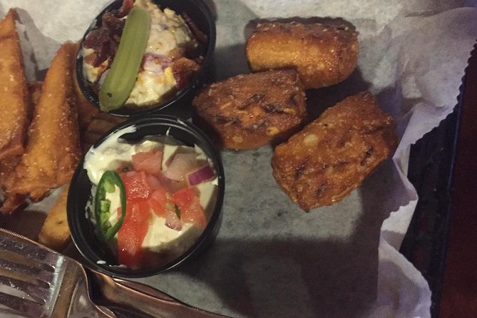 Southern Flavors Food, Pub Crawl, and History Walking Tour - Guide quality can shape the whole afternoon