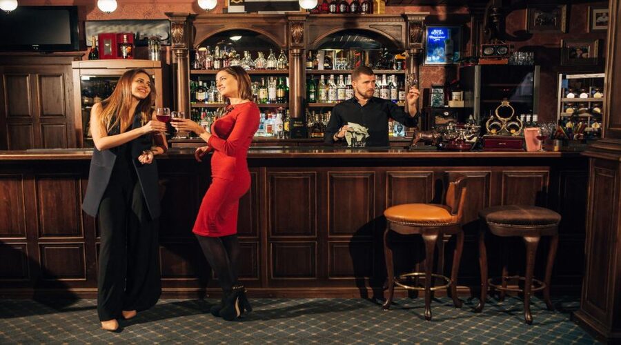 Swedish Beer Tasting Tour in Stockholm Old Town Pubs - The four-hour version is the full evening