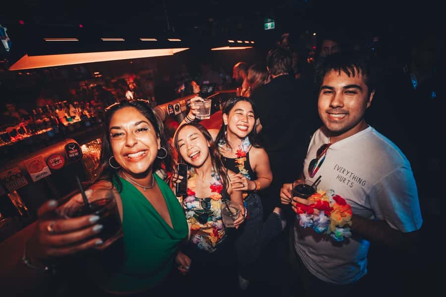 Sydney: Big Night Out Pub Crawl with Local Party Hosts - What kind of night is this?