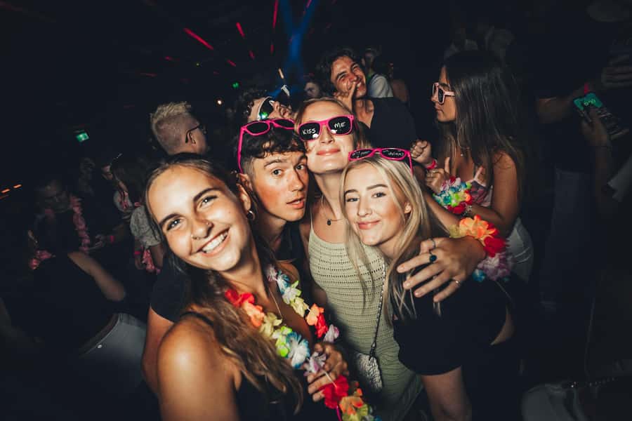 Sydney: Big Night Out Pub Crawl with Local Party Hosts - One hour at 3 Wise Monkeys