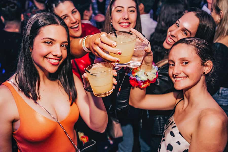 Sydney: Big Night Out Pub Crawl with Local Party Hosts - Cancellation and booking flexibility