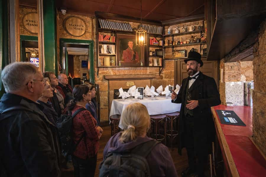 SYDNEY : Ghosts, Grog & The Rocks: Haunted Pubs &Cellar Tour - Walking conditions, weather, and the finish