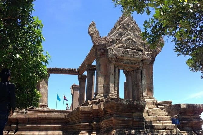 The Cambodian Circus Show and Pub Street Night Market - Thirty minutes at Siem Reap Night Market