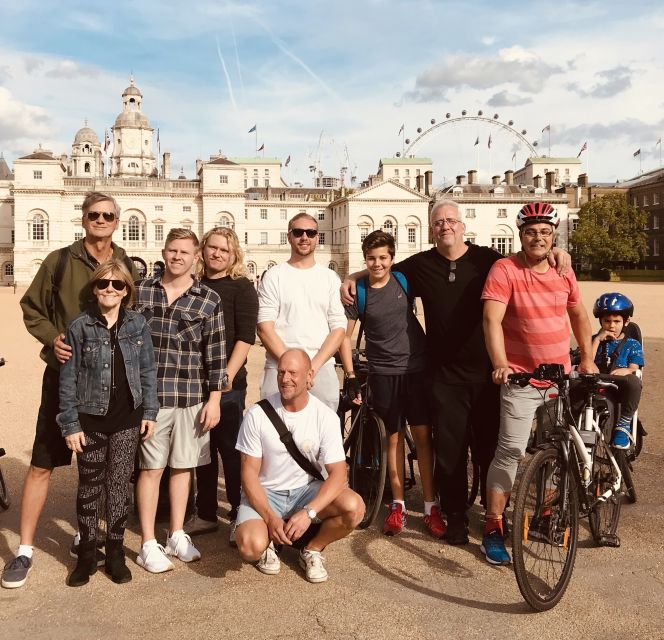 The London "Big Six" and a Pub. 5.5 hour tour - A pub-style refreshment stop, with food not included