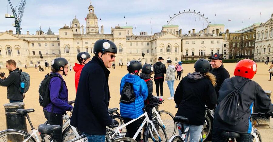 The London "Big Six" and a Pub. 5.5 hour tour - Price, timing, and who gets good value