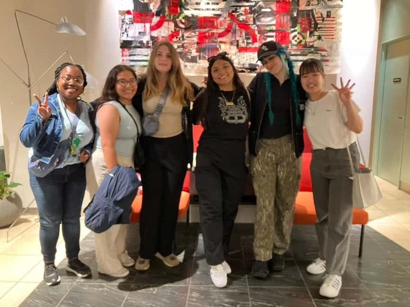 Tokyo:Japanese pub Journey with University Students - What an izakaya visit tells you about Japan