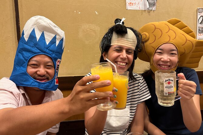 Tokyo Shinjuku Bar Hopping –Wagyu , Ramen & 7 Dishes - Practical details that affect your night