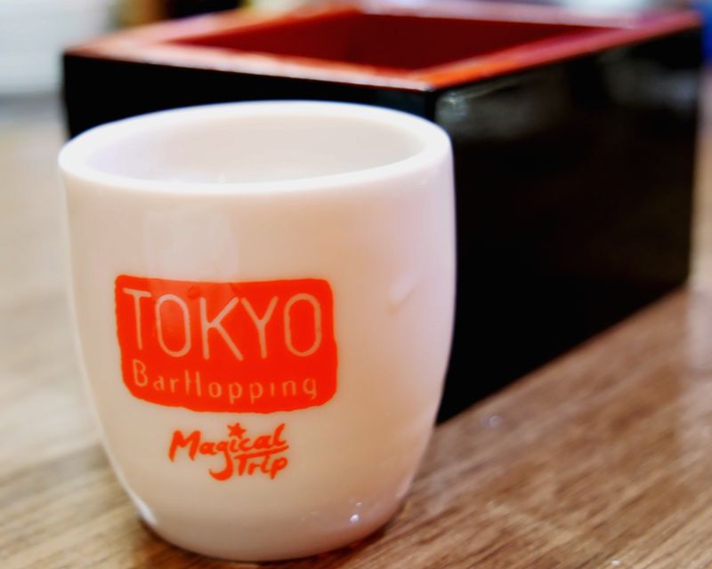 Tokyo: Shinjuku Bar Hopping with All-You-Can-Drink & Dinner - Practical tips for a smoother night