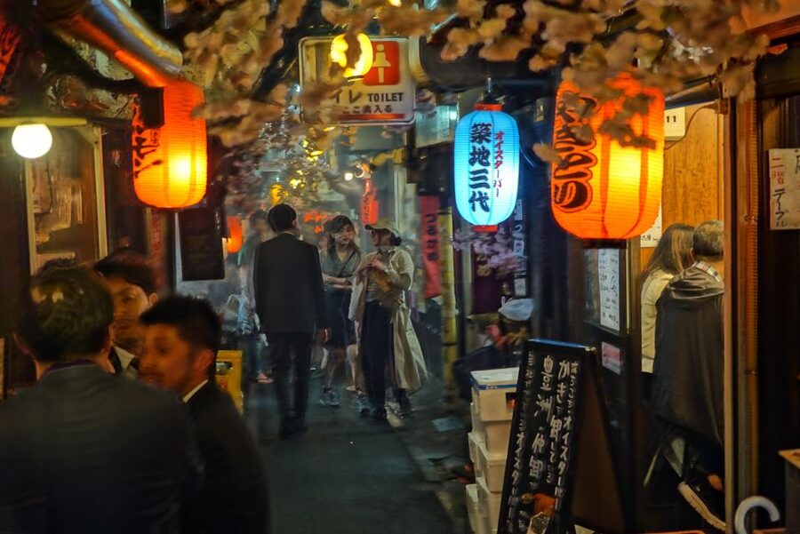 Paper lanterns over a narrow bar alley in Shinjuku, Tokyo