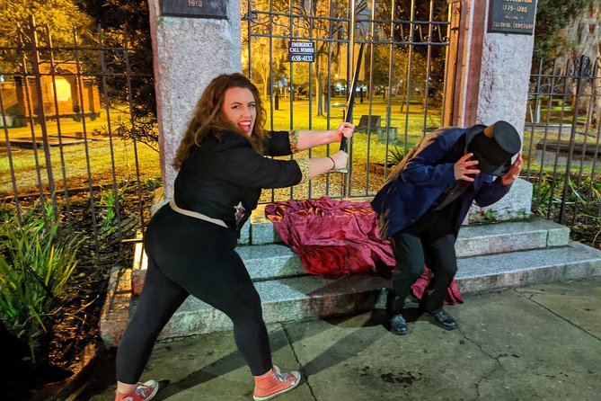 True Crime Pub Crawl - the Original Savannah Murder Tour - Walking, weather, and group comfort