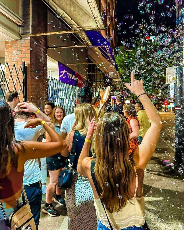 Vancouver: Gastown Pub Crawl - What $21 gets you in practical terms