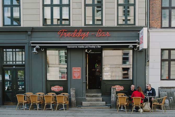 Vesterbro Tour With Beer & Pub Visits - Max 10 People - Street art, the French quarter, and Skydebanehaven