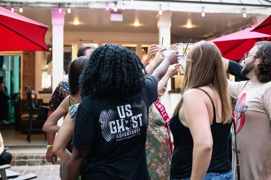 Waikiki Ghosts Boos and Booze Haunted Pub Crawl - Key points to know before booking