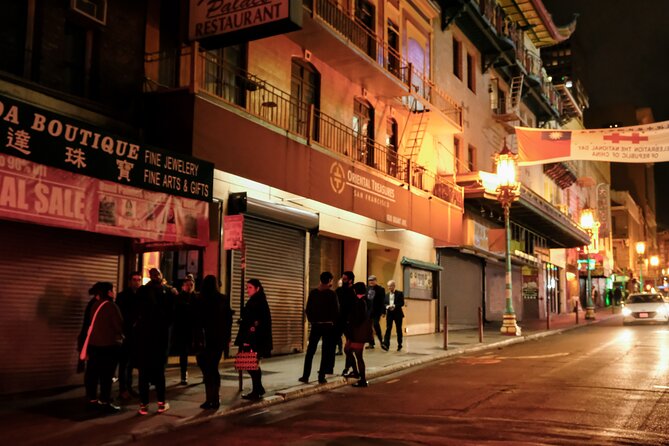 Walk with Spirits: A Haunted Pub Crawl in San Francisco - How good are the guides?
