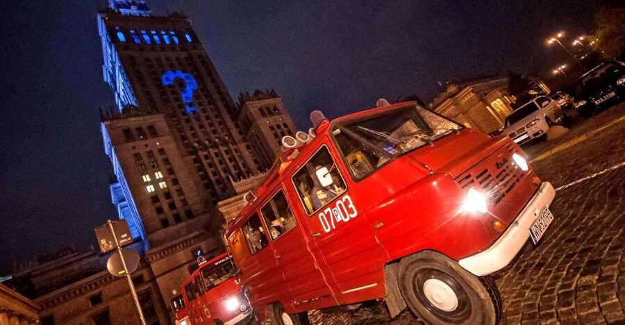 Warsaw: Evening History and Pubs Tour by Retro Minibus - The Pavilions bring student nightlife into the story