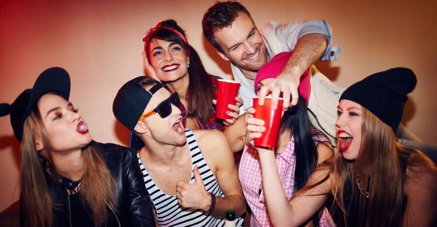 Warsaw: The Original Pub Crawl - How the guides shape the night