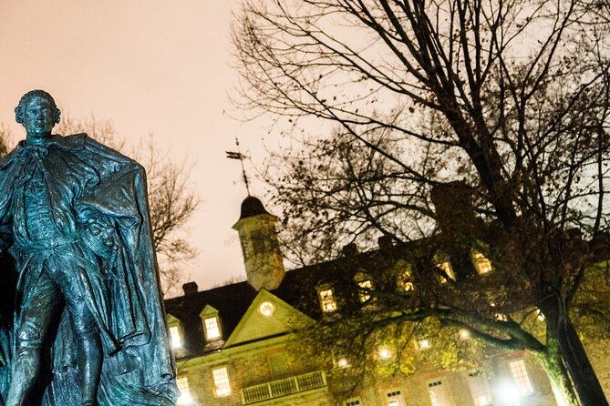 Williamsburg Ghosts and Brews Haunted Pub Crawls - Guides make the biggest difference