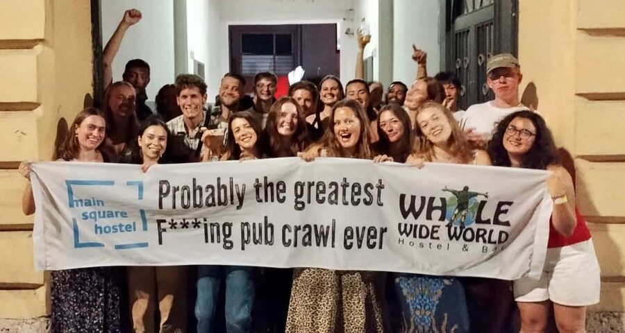 Zagreb: Pub Crawl, 1-Hour of Unlimited Drinks, & Club Entry - Starting at Whole Wide World Hostel