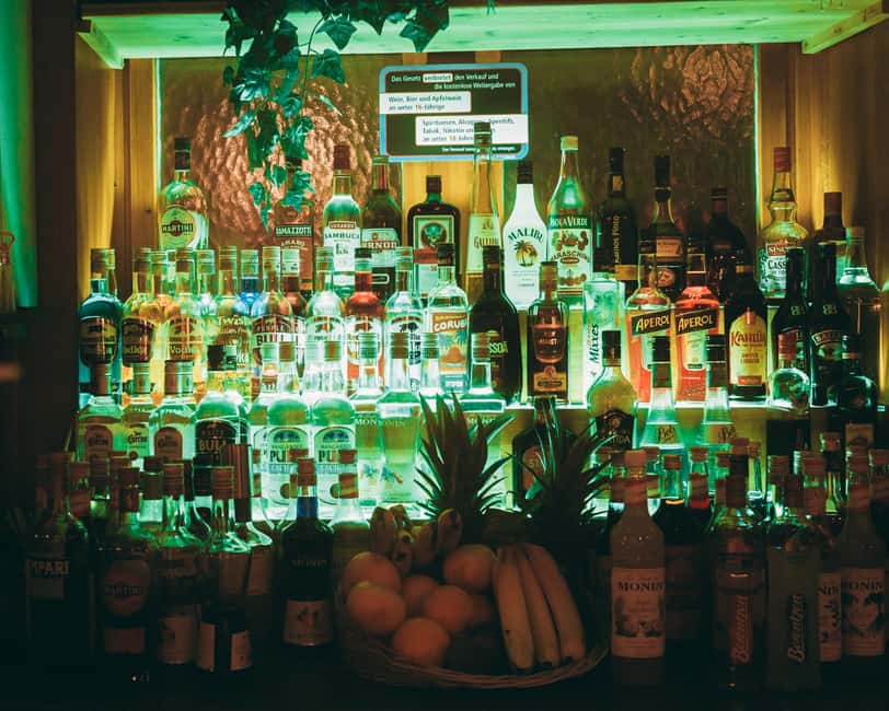 Zurich Pub Crawl - Dionysos Zurich Pub Crawl - One shot at each stop